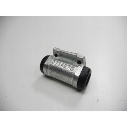 Cylinderek hamulcowy BENDIX Renault Clio I 251035B