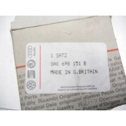 KLOCKI HAMUKLCOWE PRZÓD AUDI A4 B5 8A0698151B