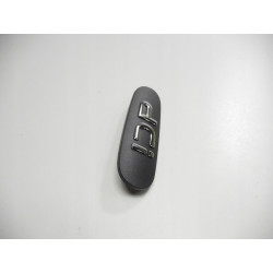 Emblemat DCI Renault Megane OE 8200108525