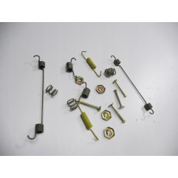 Zestaw dodatków szczęki ham. Megane I 7701204840