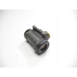 Cylinderek hamulcowy RENAULT R-9-R11 OE 7701032924