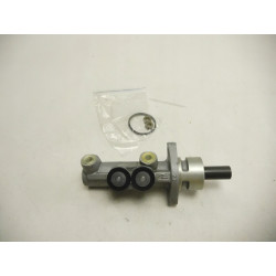 Pompa hamulcowa Renault Scenic Megane 7701206229