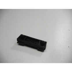 Listwa szyby przedniej Renault Safrane 7705099082