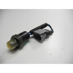 Przełącznik klimatyzacji Renault Laguna 7701038395