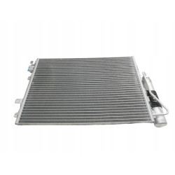 Skraplacz klimatyzacji Valeo 817661