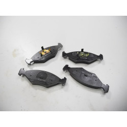 KLOCKI HAMULCOWE PRZÓD FIAT FIORINO 93-08 5894112