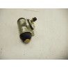 Cylinderek hamulcowy Renault R9 11 18 7701024265
