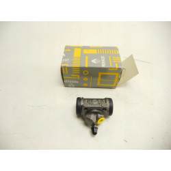Cylinderek hamulcowy Renault Rapid 7701034119