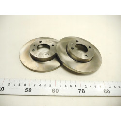 Tarcze hamulcowe przód Passat Caddy 8671010010