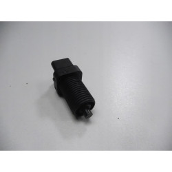 Włącznik świateł STOP Hella 6DD 008 622-081