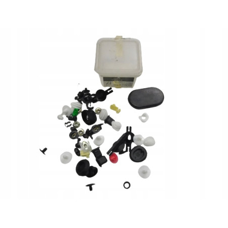 Zestaw spinek drzwi Renault Kangoo II 7711236345