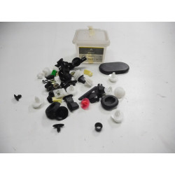 Zestaw spinek drzwi Renault Kangoo II 7711236345