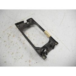 Ramka reflektora lewego VW POLO 13754900