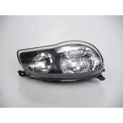 Lampa przednia prawa Toyota Corolla OE 81130-02100