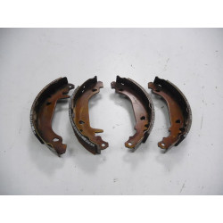 SZCZĘKI HAMULCOWE CLIO TWINGO I 1.2 93- 7701202542