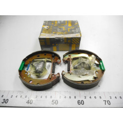 Szczęki hamulcowe Renault 20 OE 7701205105