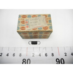 SPRĘŻYNA SZCZĘKI HAMULCOWEJ X1 VW CABRIO FOX GOLF