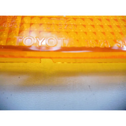 Lewa lampa kierunkowskazu klosz TOYOTA 81521-35090