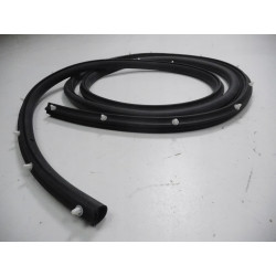 Uszczelka drzwi lewych przód FIESTA 02- 08 1482173