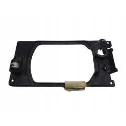 Wspornik lampy lewy VW POLO 2 GP 90-94 867941045