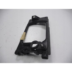 Wspornik lampy lewy VW POLO 2 GP 90-94 867941045