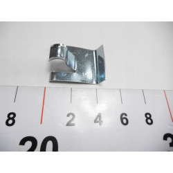 Sprężyna zabezpieczająca kołpak koła VW 823601165A