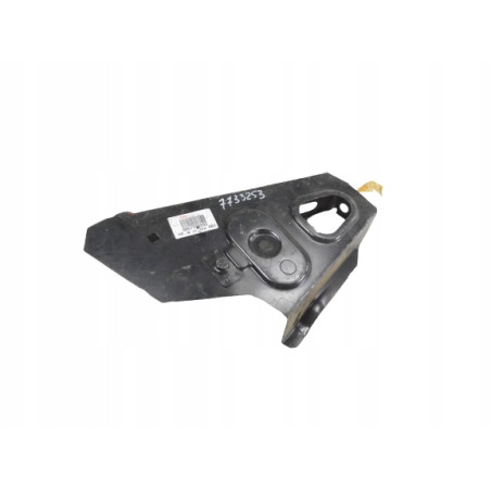 Wspornik błotnika prawego FIAT PUNTO 7733253