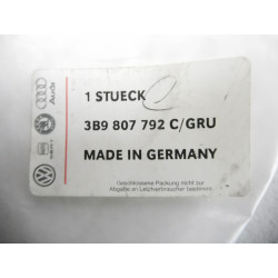 LISTWA ZDERZAKA PRAWY TYŁ VW PASSAT -05 3B9807792C