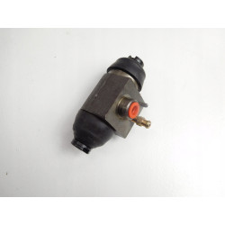 CYLINDEREK HAMULCOWY FORD 6150108