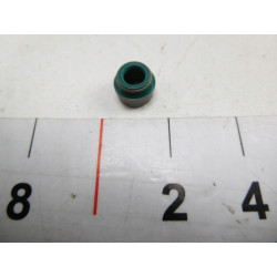 Uszczelniacz trzonka zaworu VAG FIAT FORD 26109675