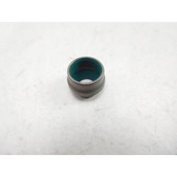 Uszczelniacz trzonka zaworu VAG FIAT FORD 26109675