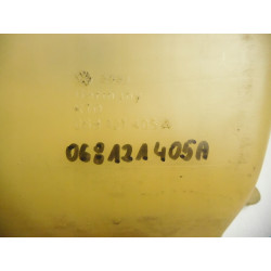 ZBIORNICZEK WYRÓWNAWCZY VW T2 GOLF 1 068121405A