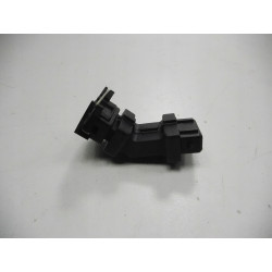 WZMACNIACZ SYGNAŁU GAŹNIKA RENAULT R19 7700869098