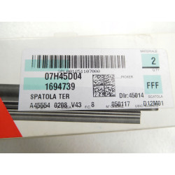 PIÓRO WYCIERACZKI FORD 550MM 1694739