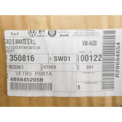 Szyba drzwi lewych tylnych AUDI A6 4B9845205B