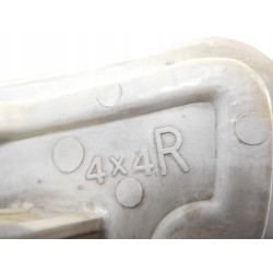 KIERUNKOWSKAZ PRZEDNI PRAWY HILUX -95 81620-89182