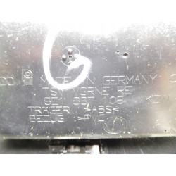 Panel poszycia drzwi prawy przód AUDI A4 8E1867104