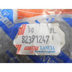 SPINKA DRZWI PRZÓD TYŁ LANCIA DELTA 86-94 82391247