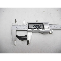 SPINKA DRZWI BOCZNYCH P FIAT UNO 89-95 181470480