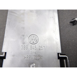 Tylna lewa lampa zespolona VW PASSAT 3B9945095R