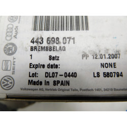 Szczęki hamulcowe VW PASSAT B4 CADDY 443698071