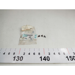 Klips mocujący elementy drzwi FIESTA 1682434