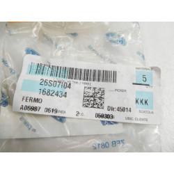 Klips mocujący elementy drzwi FIESTA 1682434