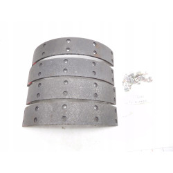 SZCZĘKI HAMULCOWE GARBUS PORSCHE 924 113698075