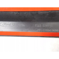 Listwa drzwi FORD Fiesta 1995-2002 (DX) 1096298