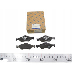 KLOCKI HAMULCOWE PRZÓD FORD FIESTA KA 1111857