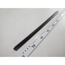 Listwa zgarniająca drzwi przód FORD FIESTA 1098787