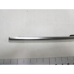 Listwa ozdobna lewych drzwi VOLVO XC60 31371111