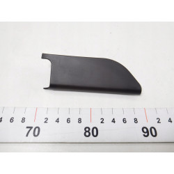 Listwa ozdobna drzwi MAZDA LC62-69-111D