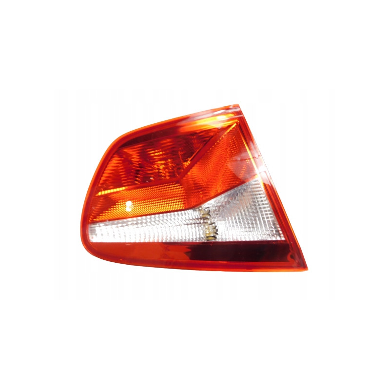 LAMPA LEWY TYŁ SEAT IBIZA 08-12 6J8945093
